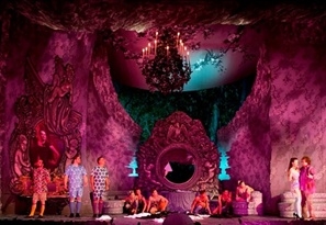 A tenor felt&aacute;maszt&aacute;sa