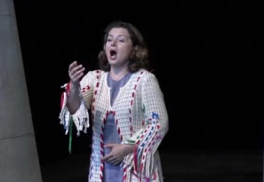 B&aacute;tori &Eacute;va &eacute;s a Jenufa