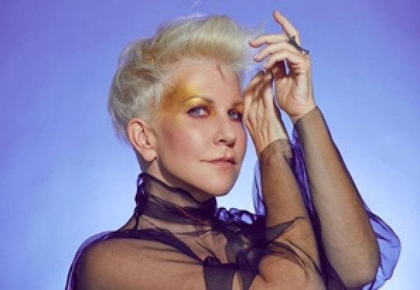 Szt&aacute;restek zongor&aacute;val &ndash; z&aacute;r&oacute; koncert