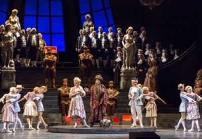 Jubileumi g&aacute;la &eacute;s a Pikk d&aacute;ma