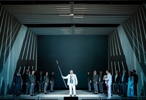 H&uacute;sv&eacute;ti programok az Operah&aacute;zban