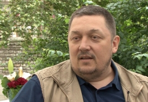 "A saj&aacute;t utunkat kell j&aacute;rni"