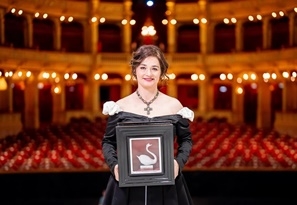 Kriszta Kinga a 2025/26-os &eacute;vad kamara&eacute;nekese