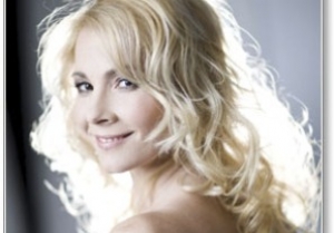 "A sz&iacute;npad egy szent hely"