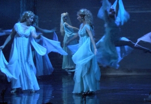 Dvor&aacute;k:Ruszalka