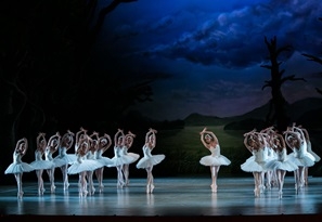 Specialist&aacute;k &eacute;s vil&aacute;gklasszisok &ndash; otthonra