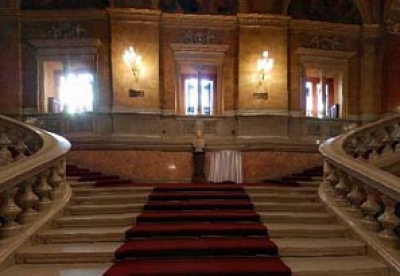 D&iacute;jazottak az Operah&aacute;zban