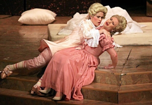 A Figaro h&aacute;zass&aacute;ga k&eacute;pekben