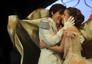 Kevesebb t&ouml;bb lett volna